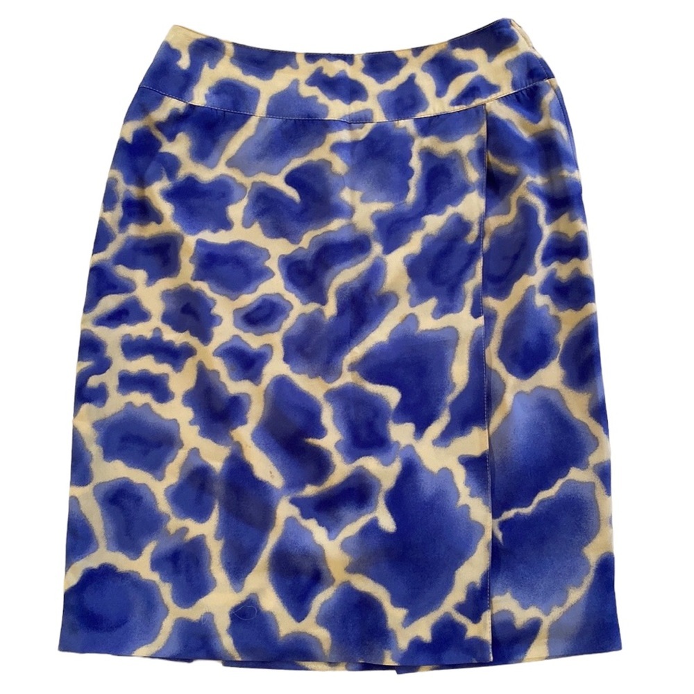 Valentino Boutique Size 6 Imported Italy Skirt Silk Zipper Hidden Side Lining